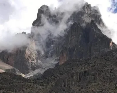 mount kenya trekking safari trip